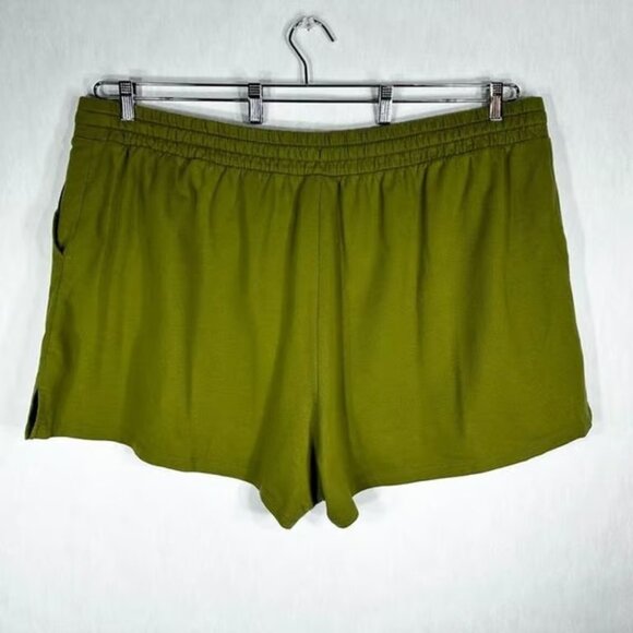 Ava Viv Plus Size 3X Shorts Army Green Pockets Solid Elastic Waist Pull On - Picture 2 of 3